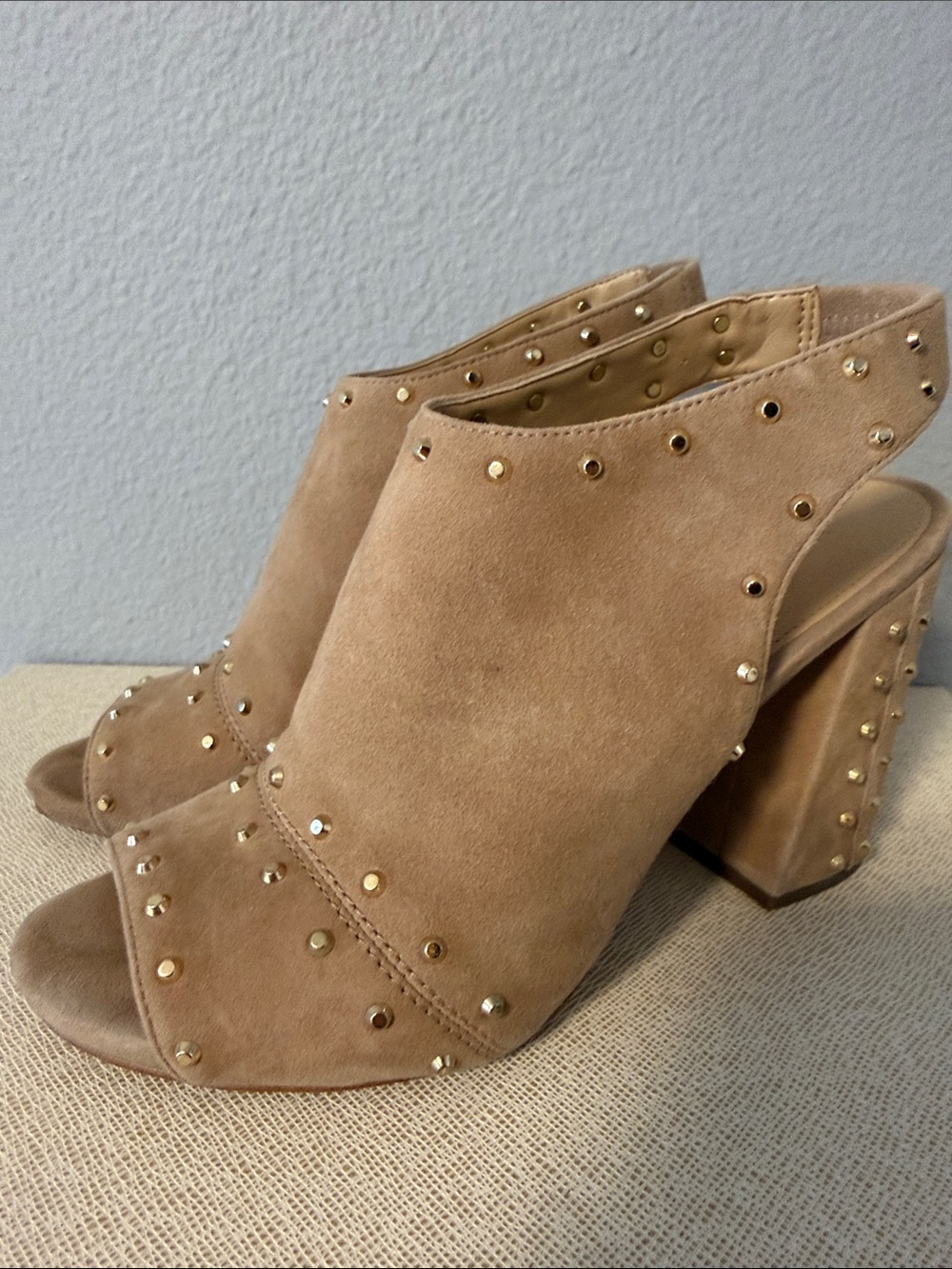 MICHAEL KORS Tan Suede Studded Open-Toe Block Heels